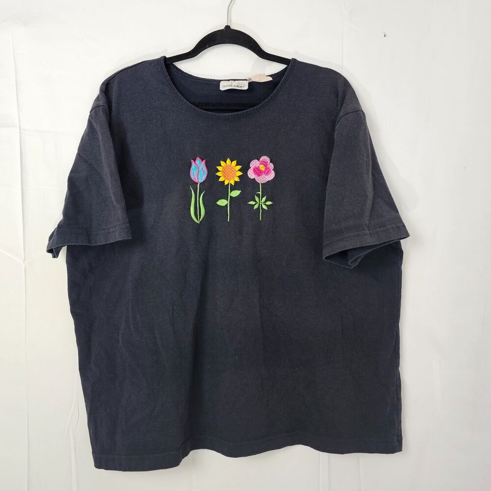 Floral Embroidered Black Tee